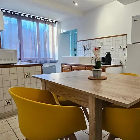 Lumineuse Apartament