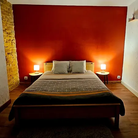 Lumineuse Apartament Renwez