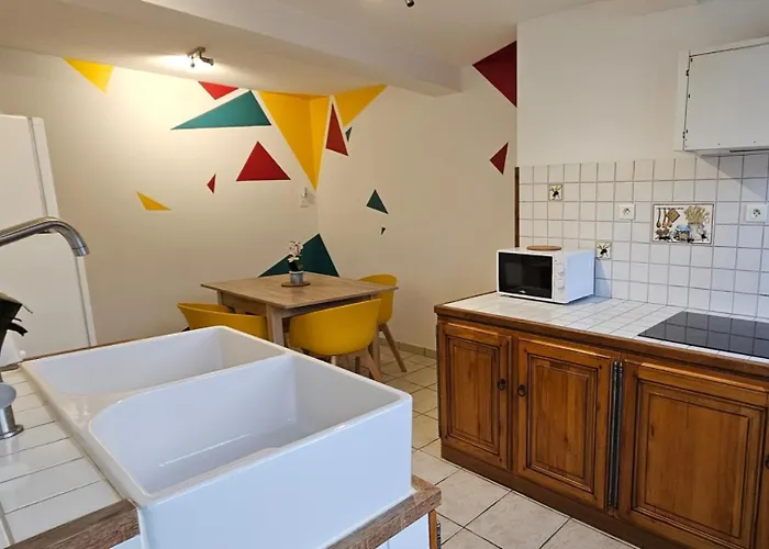 Lumineuse דירה *